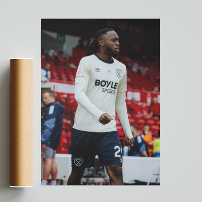 WHUFC Wan-Bissaka Action Shot 25/26