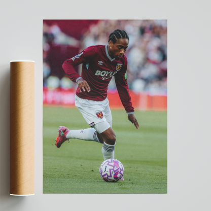 WHUFC Walker-Peters Action Shot 25/26