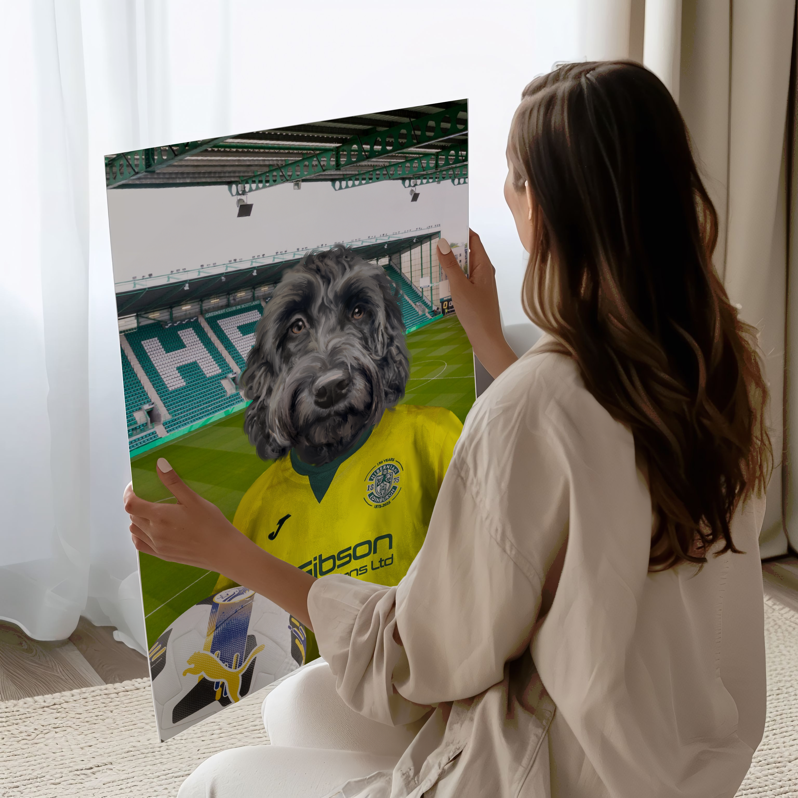 Your Pet in a Hibernian 25/26 Away Shirt